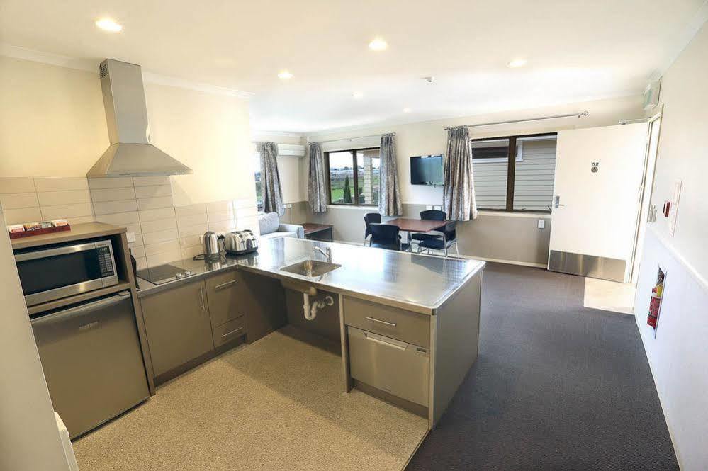 Bruce Pulman Lodge Papakura Exteriér fotografie