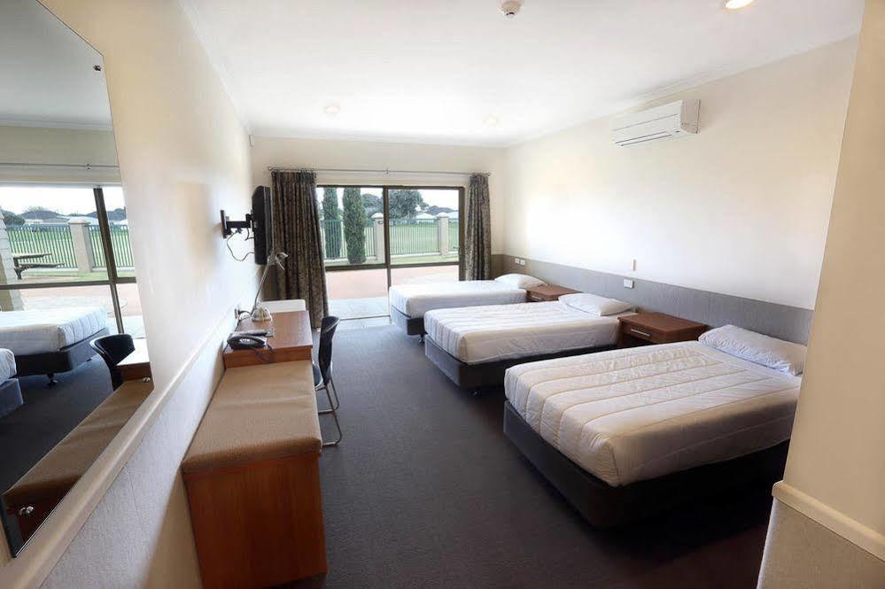 Bruce Pulman Lodge Papakura Exteriér fotografie